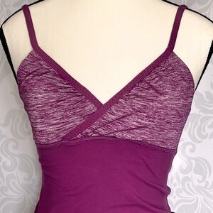SZ 4 Lululemon Tank “Embrace”